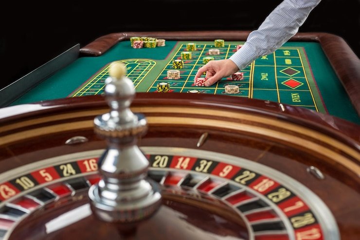 Simbol keamanan digital yang kuat melindungi data dan transaksi pengguna regalbet